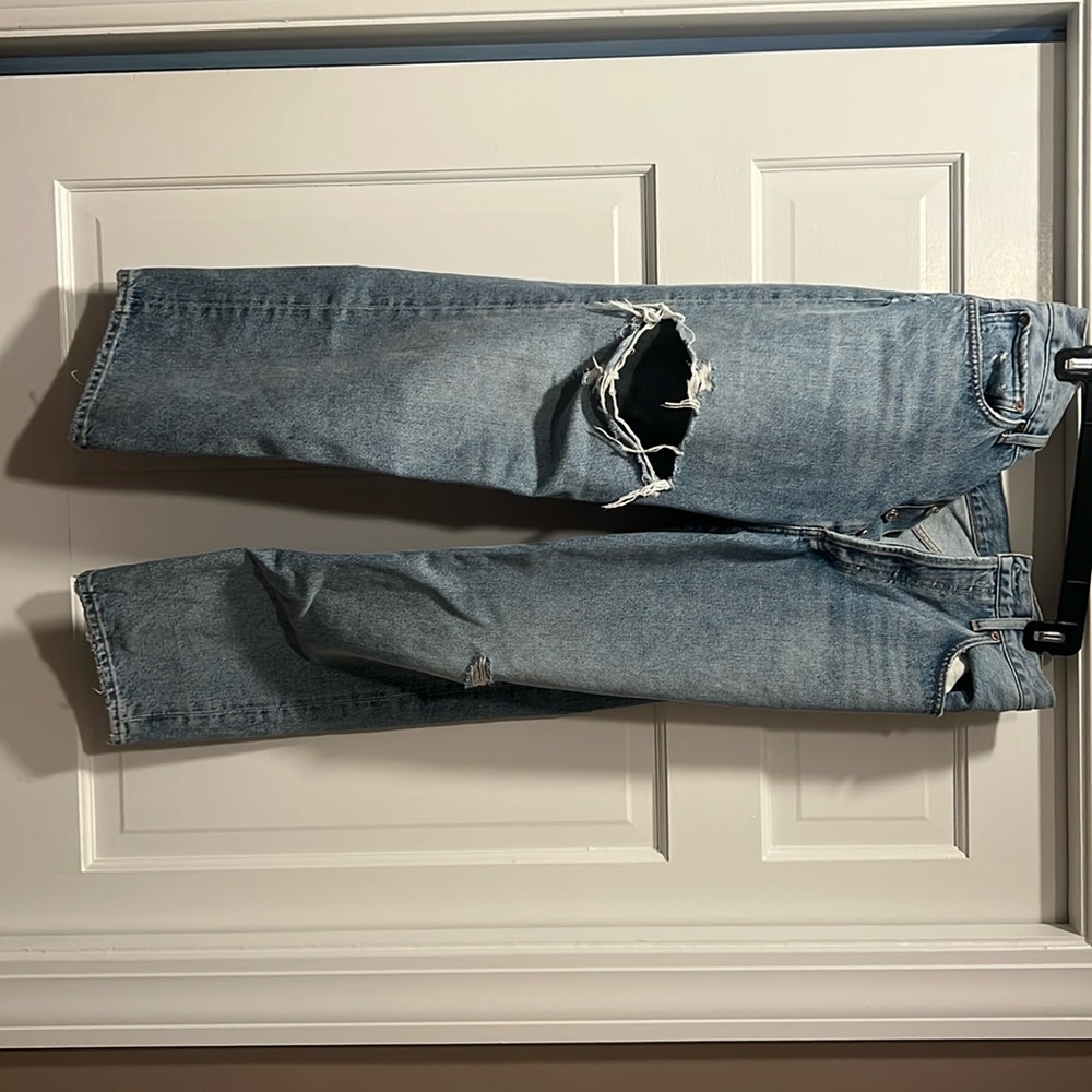 Agolde jeans
Size 29
Light wash